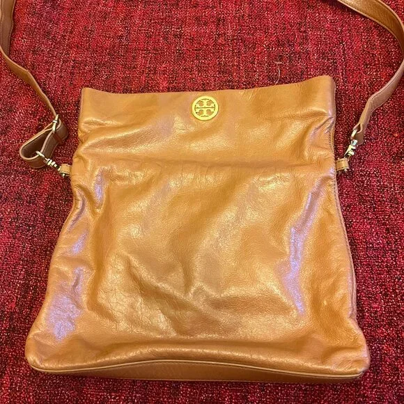 Tory Burch Tan Leather Foldover Bag - Picture 7 of 13